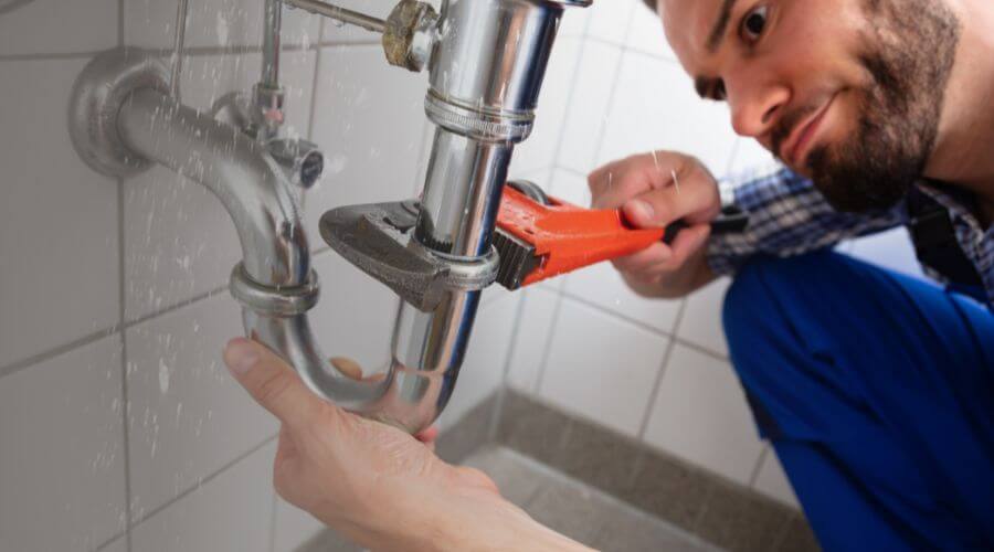 Expert burst pipe repair services in Hesperia, CA
